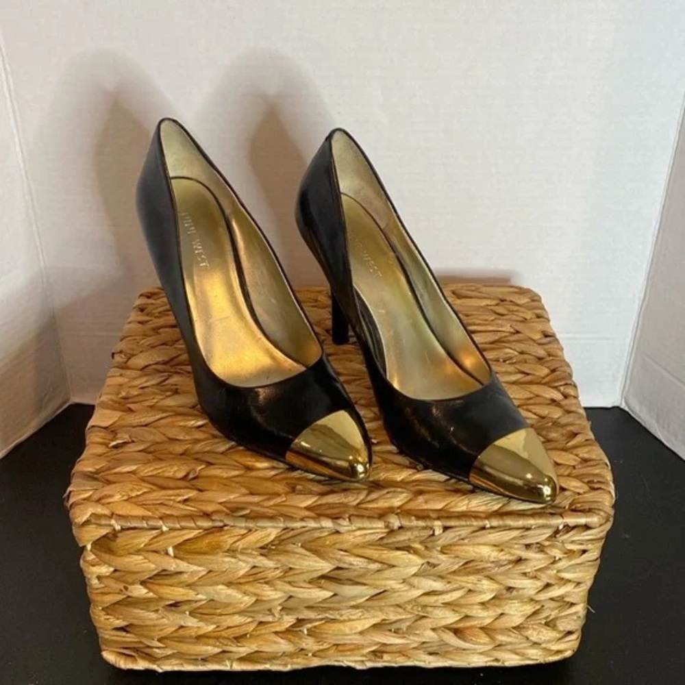 Nine West Elegant Black and Gold Women's Heels